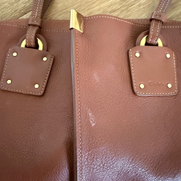 Chloe Vick Medium Tote Bag - Brown Leather - Picture 6 of 7